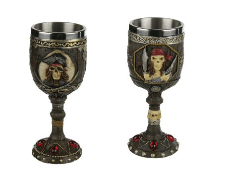 Copa De Poliresina Pirata 18x8 Cm