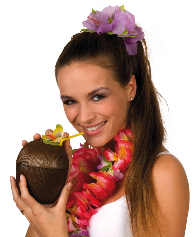 Coco Hawaiano con pajita