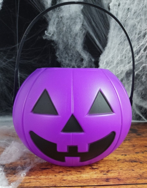 Cubo calabaza morado 18 cms.