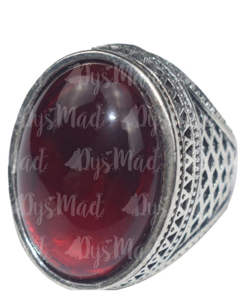 Anillo plateado con perla roja