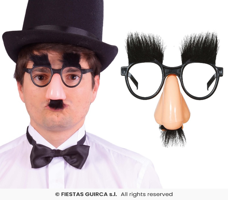 Nariz y gafas grotesco