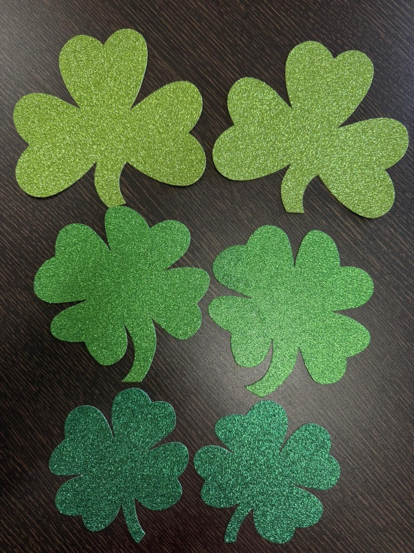 Hojas Trébol con purpurina San Patricio