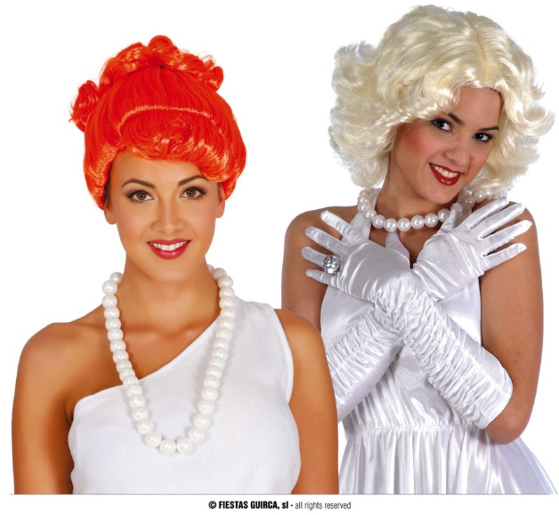 Colar de pérolas brancas